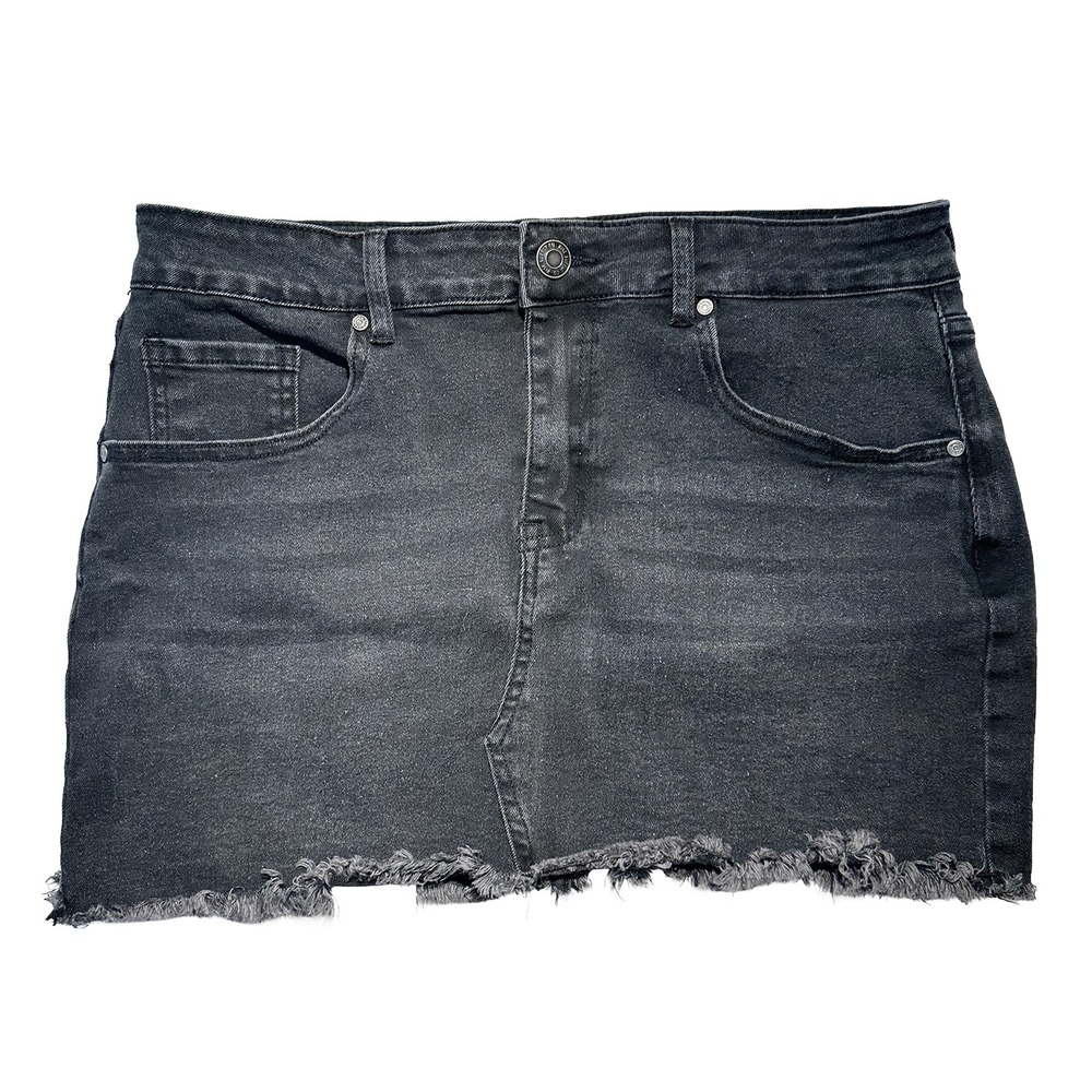 RISE SUPPLY CO. Denim Raw Hem Stretch Jean Mini‎ Skirt • Large • black • NWOT